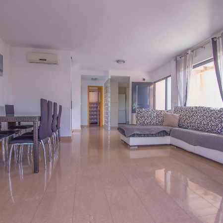 Villa Moderna Con Piscina エル・カンページョ エクステリア 写真
