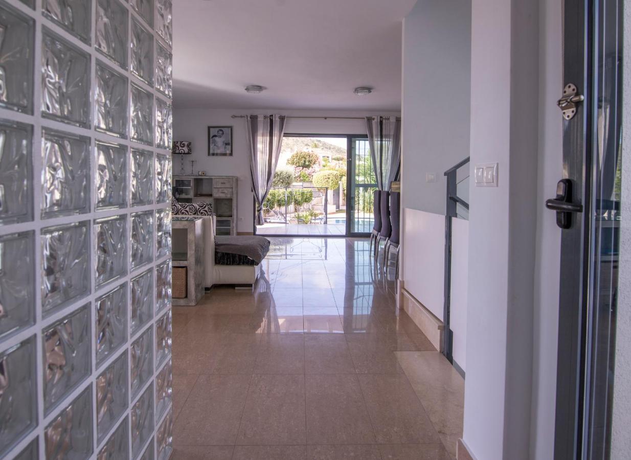 Villa Moderna Con Piscina エル・カンページョ エクステリア 写真